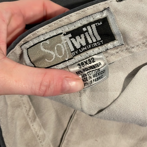 Softwill gray mechanics pants. Never worn - Picture 2 of 2